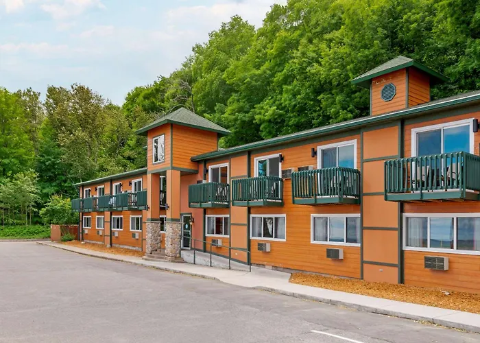 Econo Lodge Lakeview