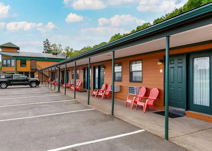 Econo Lodge Lakeview