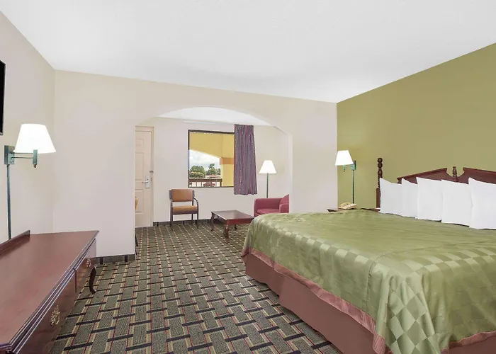 Days Inn By Wyndham Eufaula Al