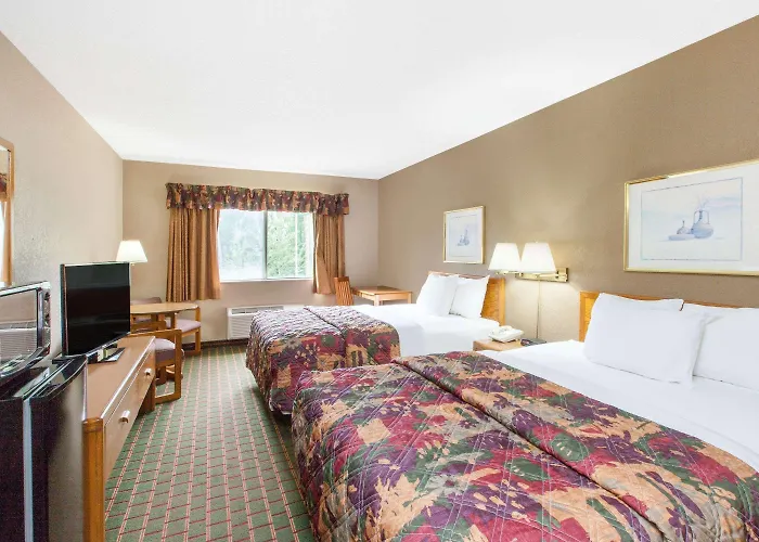 Days Inn By Wyndham Sault Ste Marie Mi