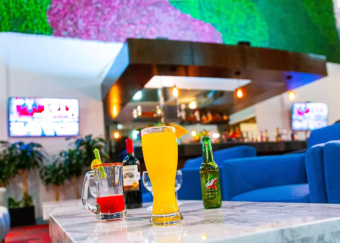 Best Western Oak Meadows Inn