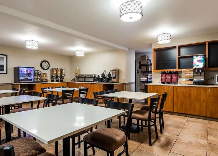 Best Western Oak Meadows Inn
