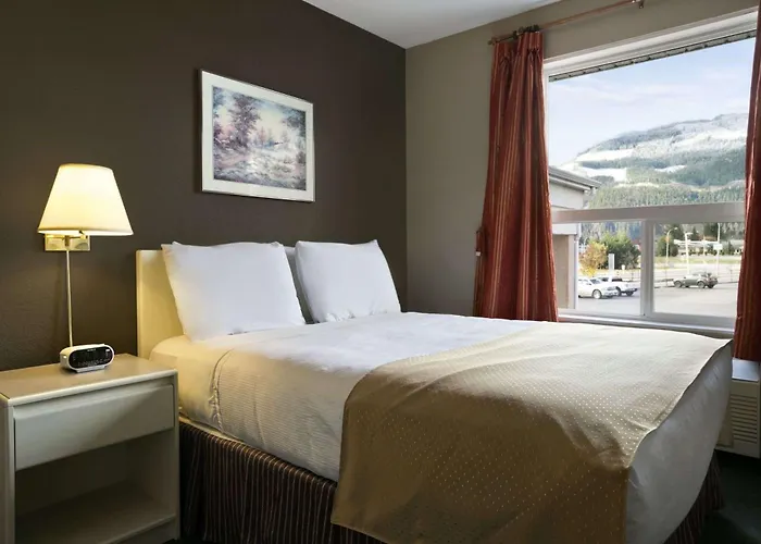 Super 8 By Wyndham Revelstoke Bc