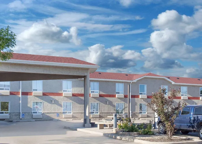 Super 8 By Wyndham Brandon Mb