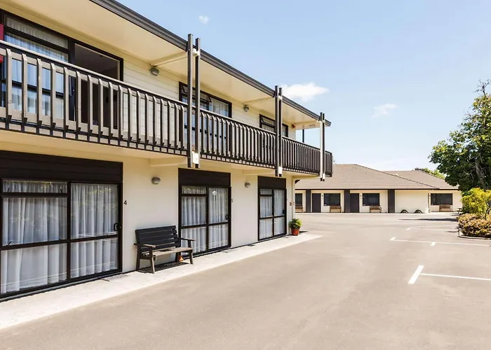 Kauri Court Motel And Apartments