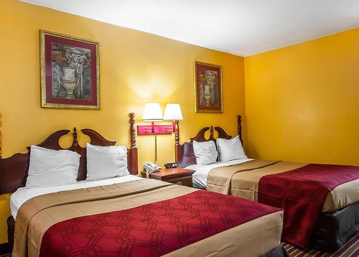 Econo Lodge Dyersburg I-155