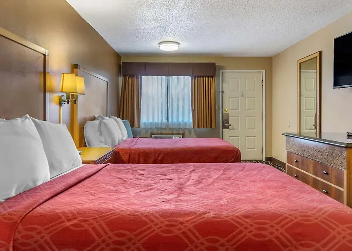 Econo Lodge Ellensburg Near University
