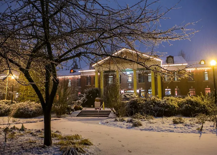 Mcmenamins Grand Lodge