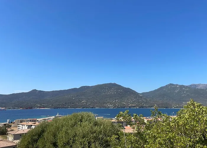 Charmante Petite Maison Magnifique Vue Mer