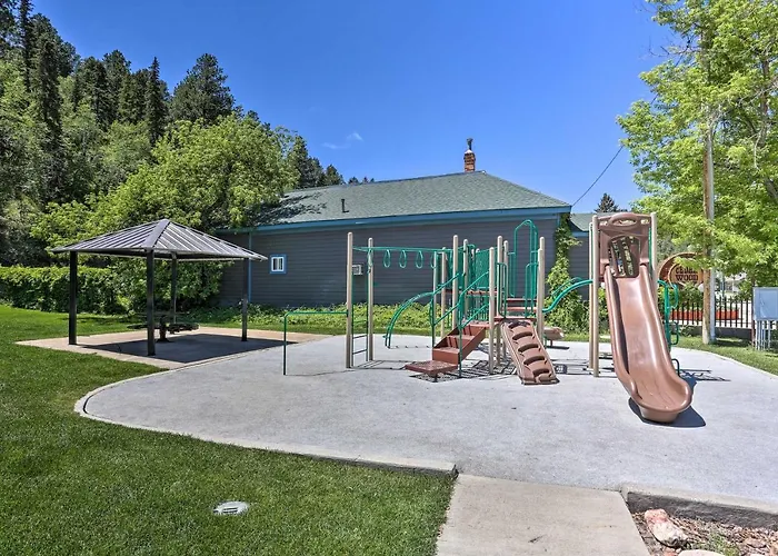 Sleek Deadwood Getaway < 1 Mi To Downtown!
