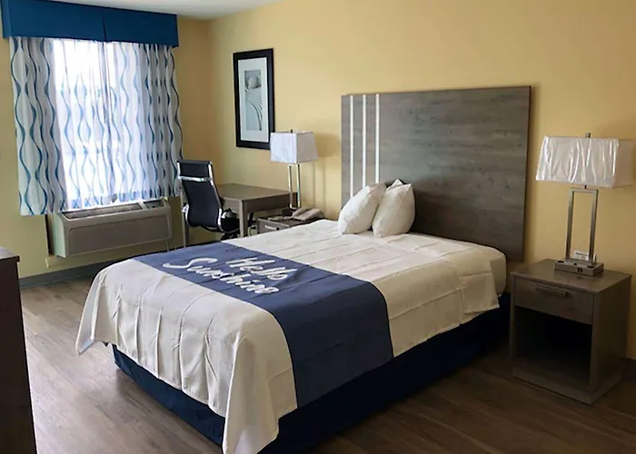 Days Inn By Wyndham Cape Carteret