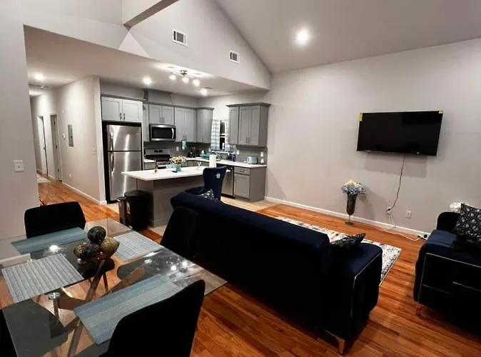Springview Homes 12Mins From Ewr & 3 Mins From University Hospital