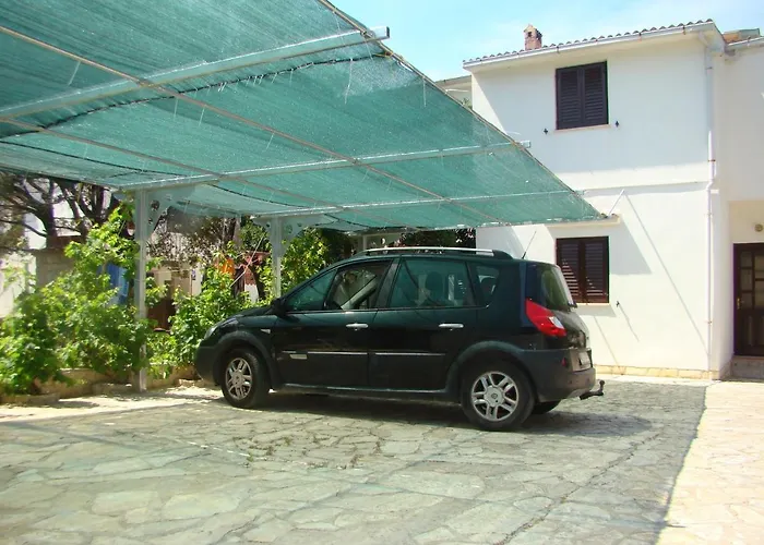 Apartment Pag 13060A