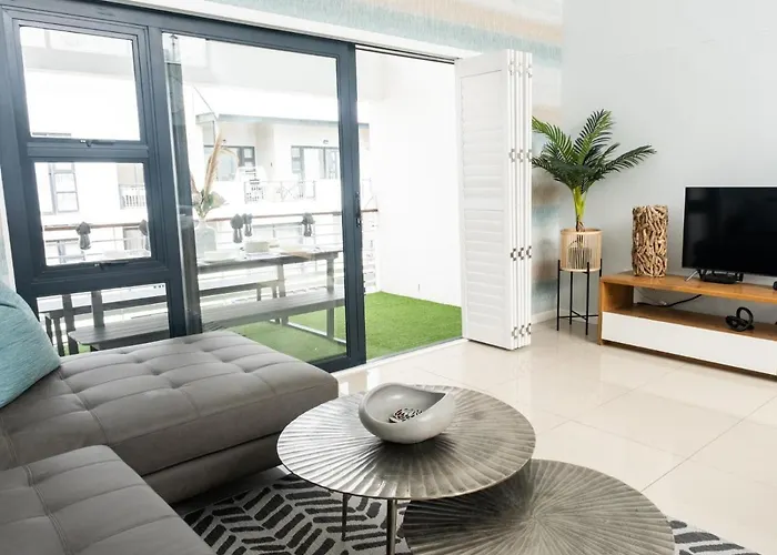 Azure 213 - Luxury 2 Bedroom Apartment