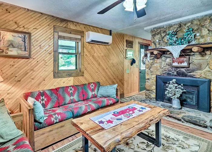 Rustic Cabin W/ Patio & Pond On Blue Ridge Parkway