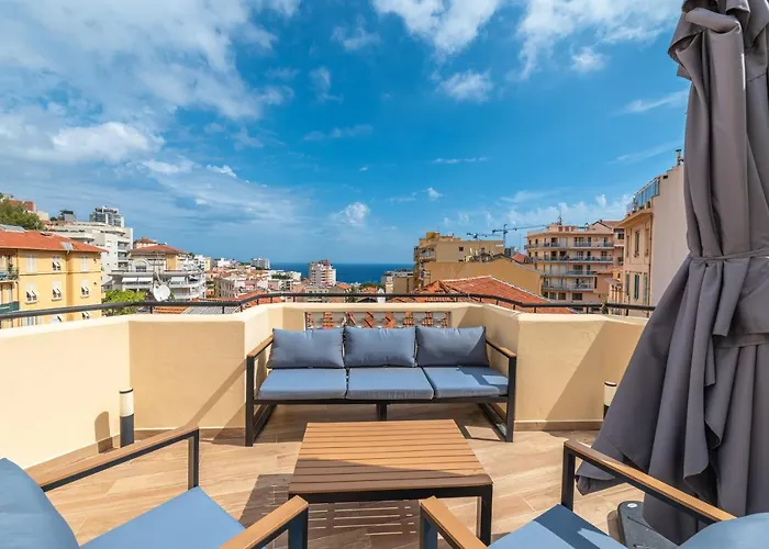 Superbe Penthouse Proche Monaco Grande Terrasse