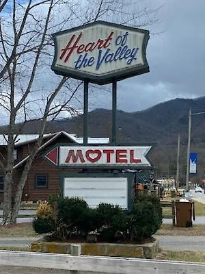 Heart Of The Valley Motel