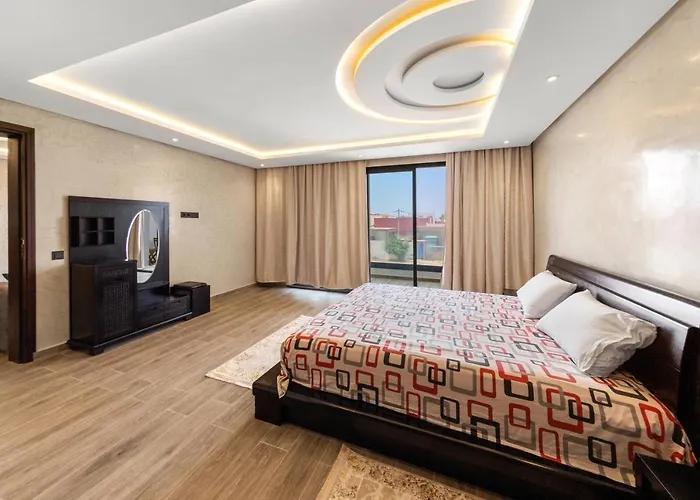 Villa Mosa 3 Beds + 3 Bath Villa With Pool
