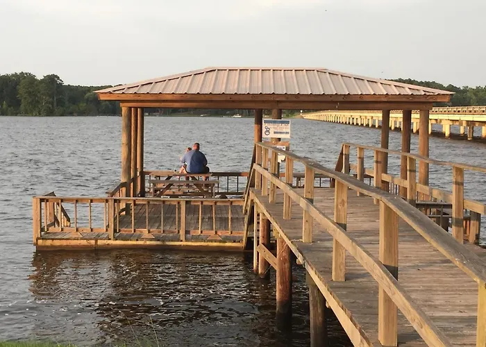 Holly Park Marina