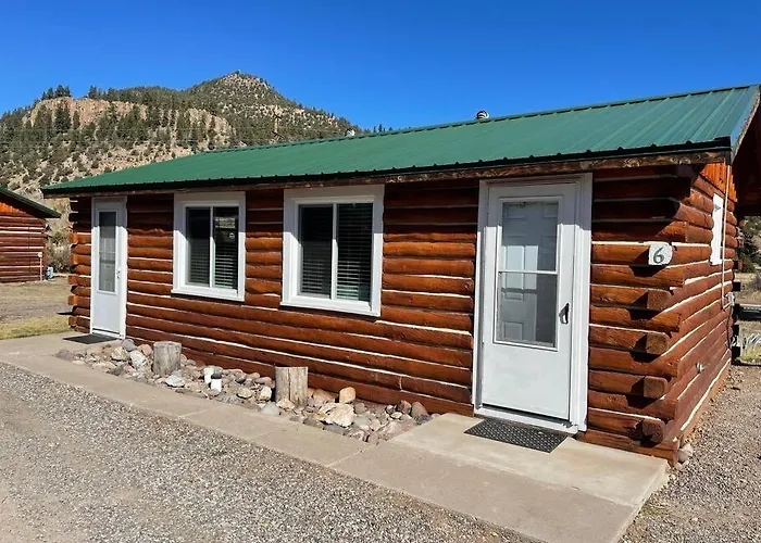 Cozy Cabin #6 At Aspen Ridge Cabins