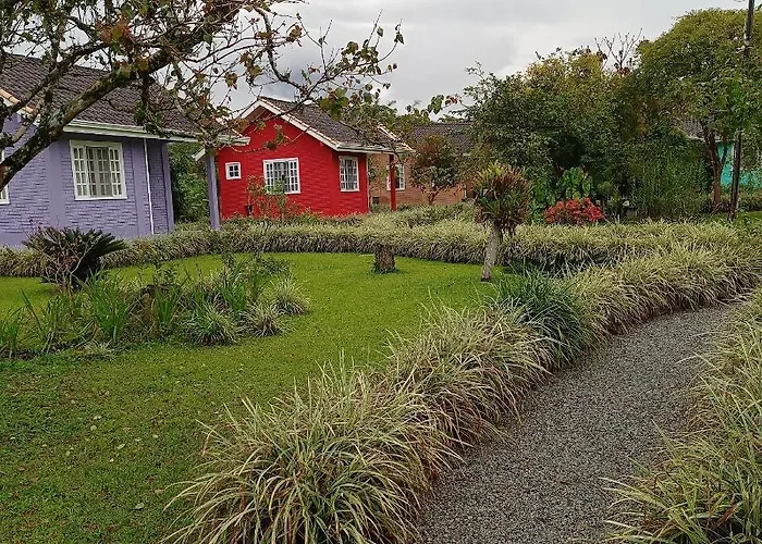 Pura Vida Residence