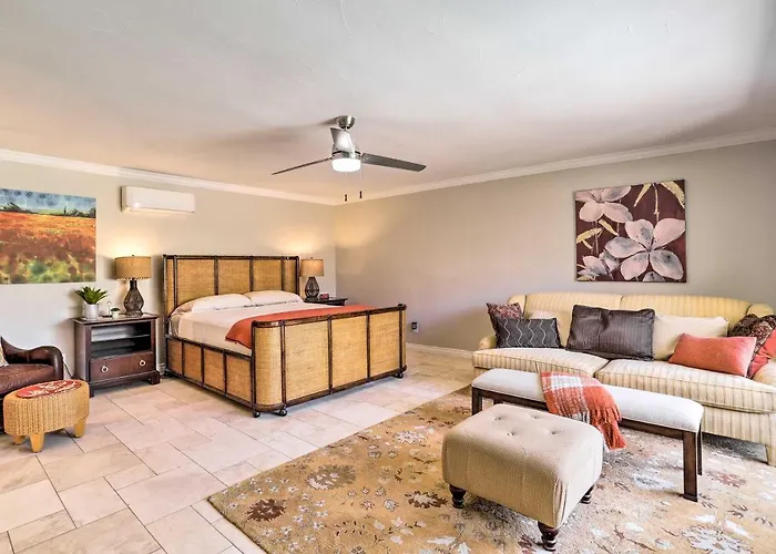 Pool, Grill & Game Room: Bermuda Dunes Oasis