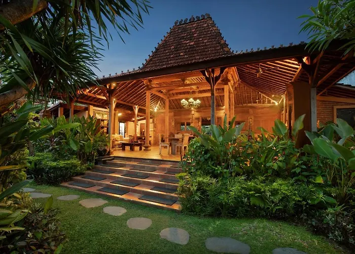 Mahe Garden Kuta Villas