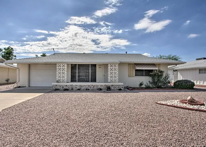 Golf Course & Pool Access: Quaint Sun City Home