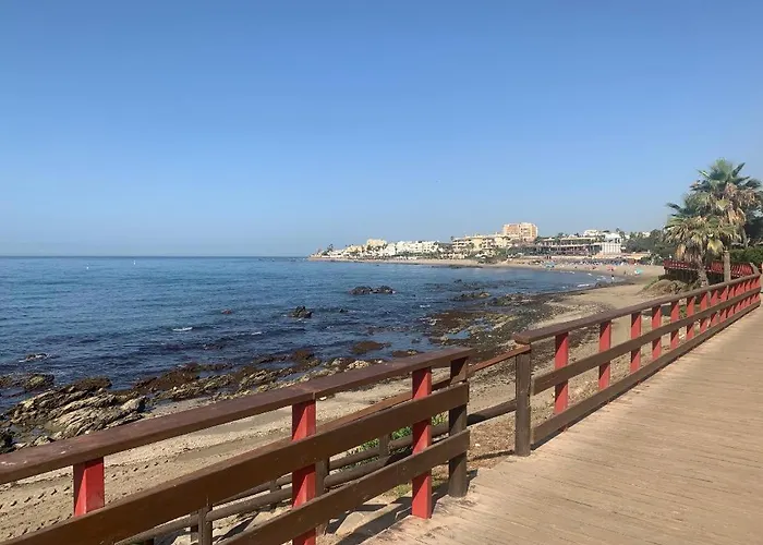 Lovely Beachfront Apartment In Calahonda