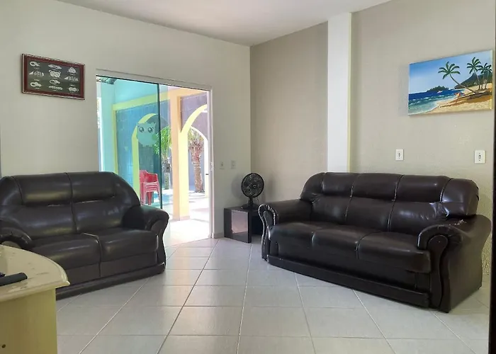 Casa com piscina Balneario Ipanema PR
