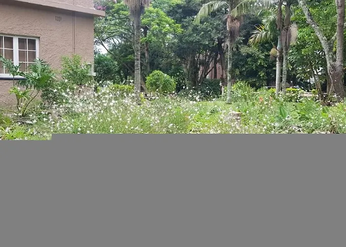 Sarina House Ocean View