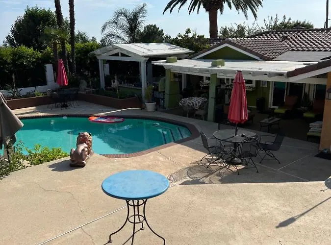 Beautiful Foothill Home