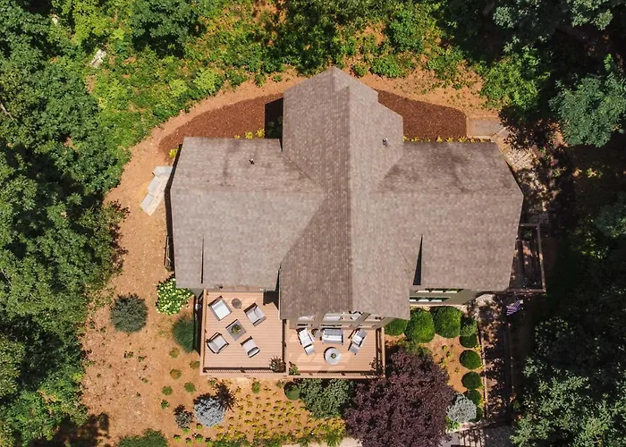 Grand Chalet W/ Hot Tub - Near Wintergreen Resort