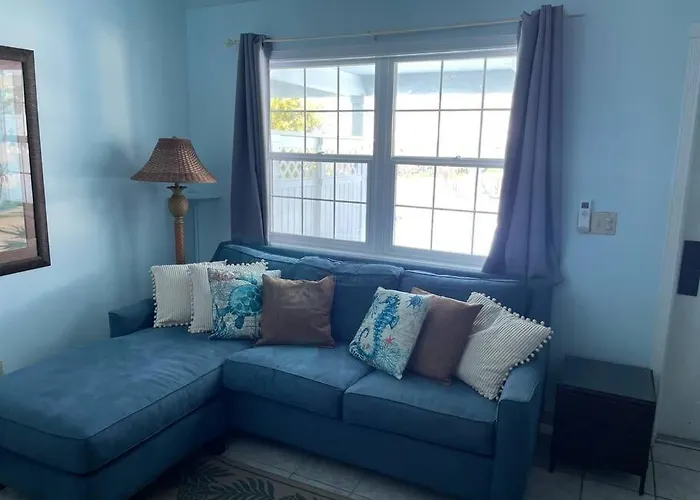Beautiful Villa Just Steps Away From The Beach!