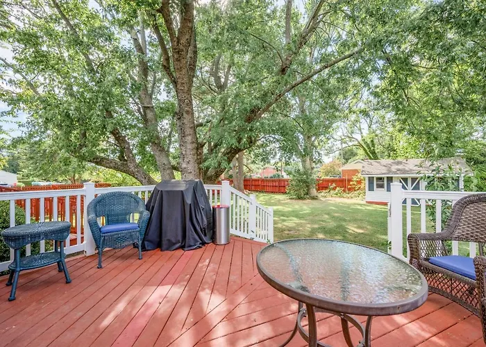 Luxury Home 5 Bedroom 3 Ba Near Beaches And Venues