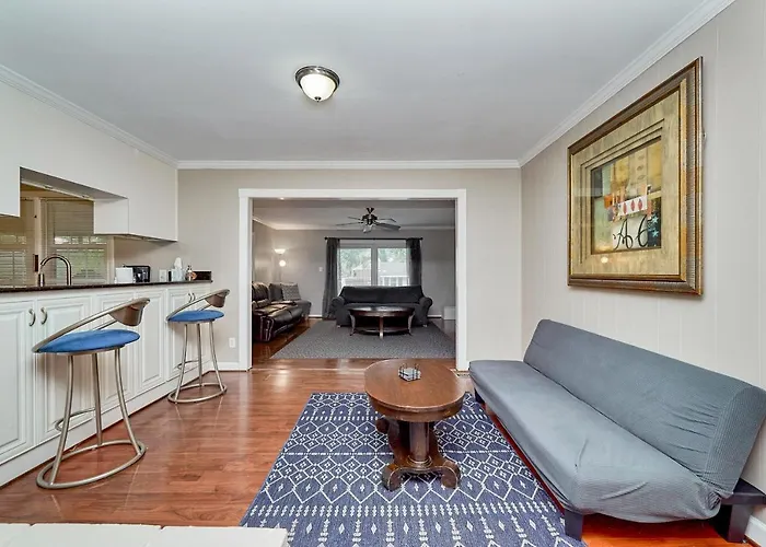 Luxury Home 5 Bedroom 3 Ba Near Beaches And Venues