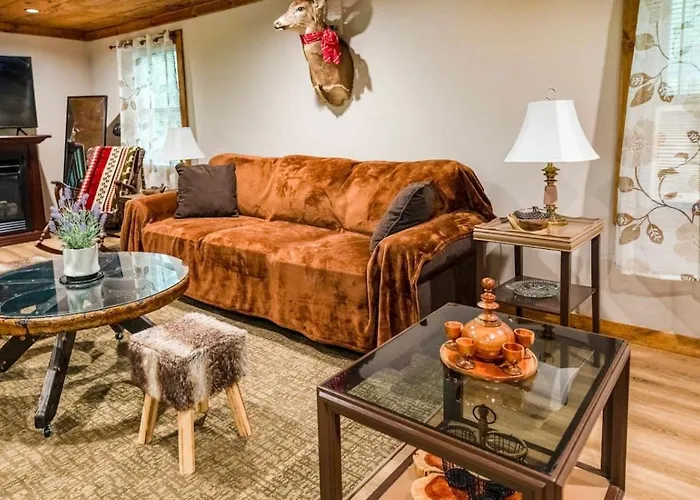 The Nook Lodge - Cabin With Hot Tub At Shawnee And Camelback Mtn