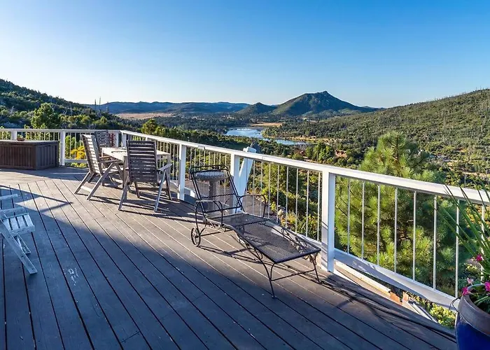 A Living Canvas Amazing Lake View Custom Home