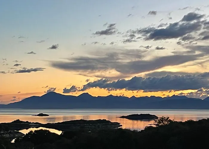 Plockton, Camus Fearn Barn