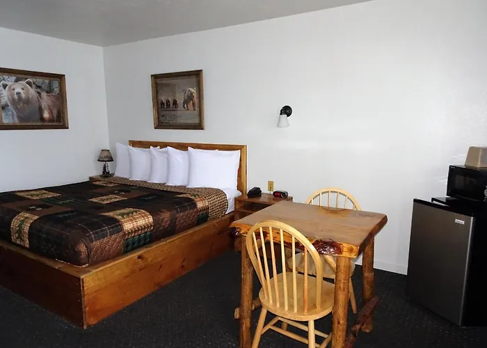 Eagle'S Nest Motel