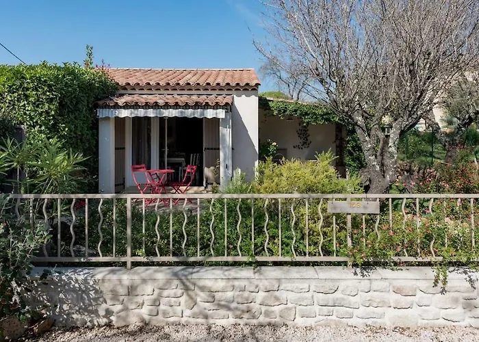 Maison 2 Ou 4 Personnes Jardin Parking Les Amandiers