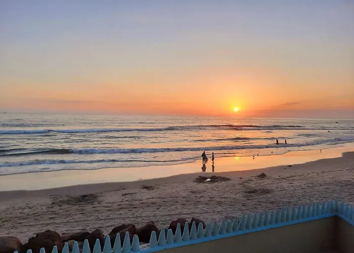 Stunning Oceanfront Condo On Usable Sandy Beach