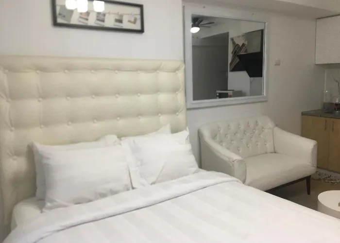 Cozy Studio Unit @ Centrio Tower