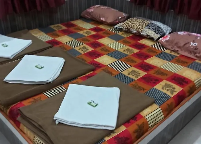 Sai Raghunandan Guest House