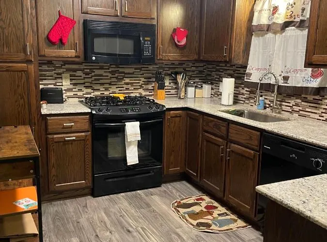 Comfy 3 Bed 2 Bath Ez Access To Santa'S Wonderland