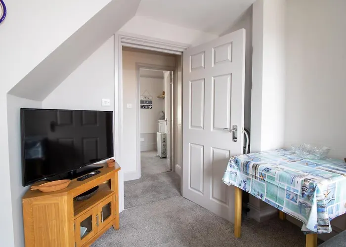 Sea La Vie- Cosy, Modern, Harbourside Views
