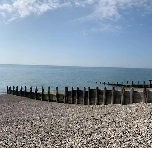 Seaside 1 Bed Studio Conversion