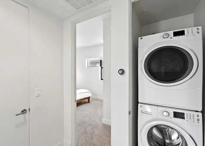 Minnezona Apartments