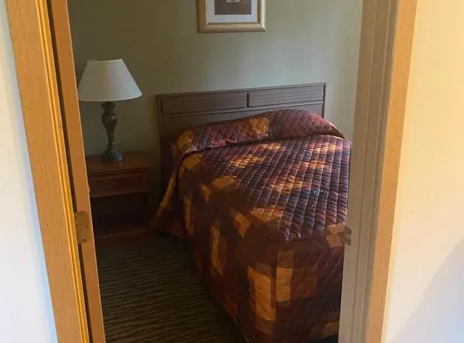 Malibu Inn