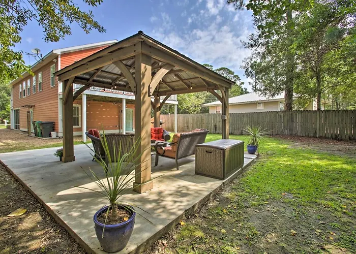 Waveland Family House, 4-Minute Drive To The Beach